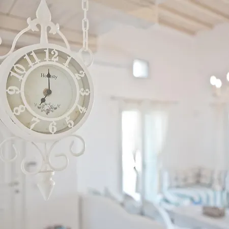 Niriides Homes & Hotel apartamentowy 4*