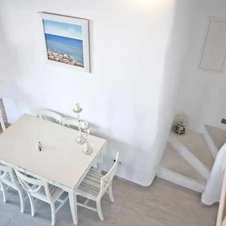 Hotel apartamentowy Niriides Homes & Elia (Mykonos)