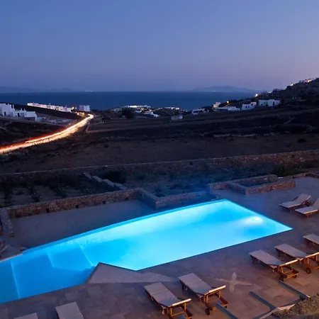 Niriides Homes & 4* Elia (Mykonos)