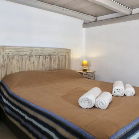 מלון דירות Niriides Homes & Elia (Mykonos)