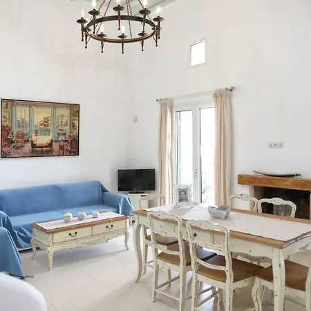 Niriides Homes & מלון דירות Elia (Mykonos)