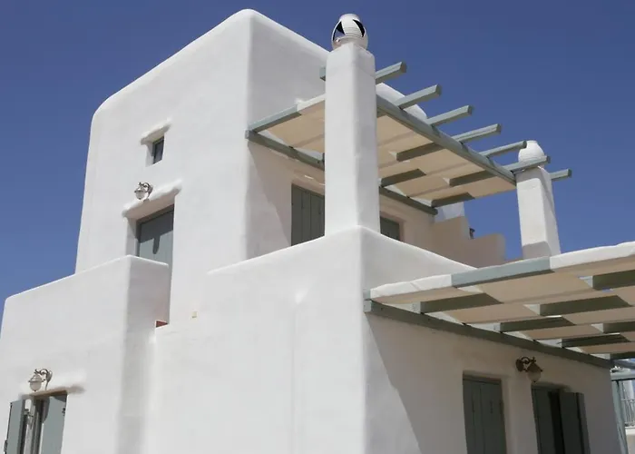 Niriides Homes & Aparthotel 4*