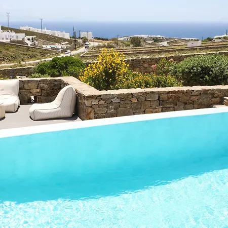 Niriides Homes&villas Aparthotel 4*