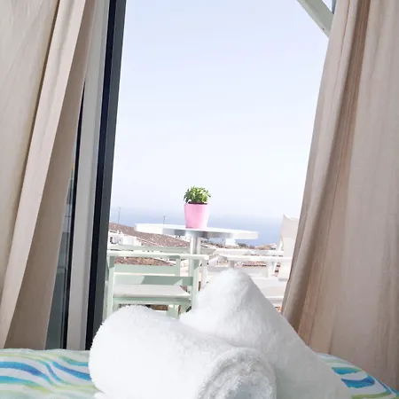 Niriides Homes & Aparthotel