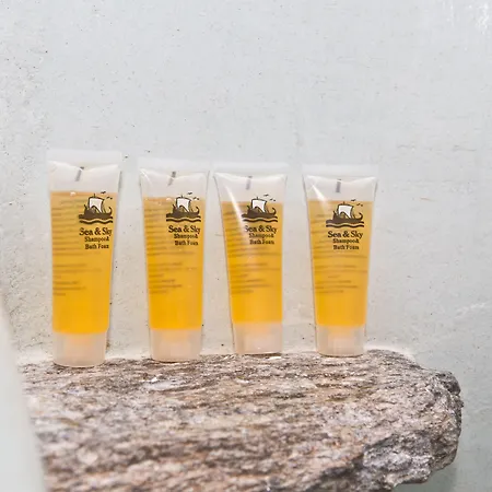 Niriides Homes & Aparthotel 4*