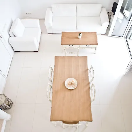 Niriides Homes&villas Elia (Mykonos)