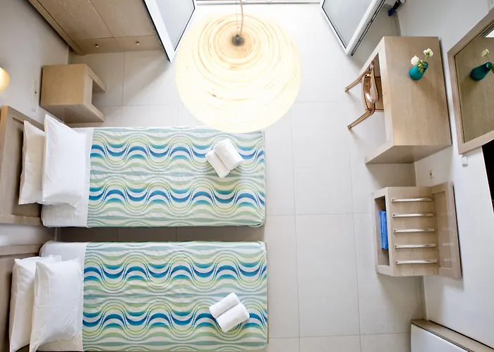 מלון דירות Niriides Homes &