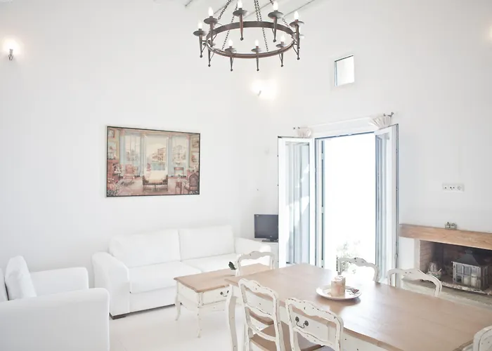 公寓式酒店 Niriides Homes & 4*