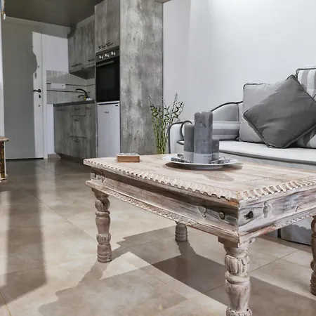 Apartmanhotel Niriides Homes &